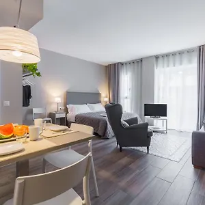 https://430-bcn-apartments.topbarcelonahotels.com